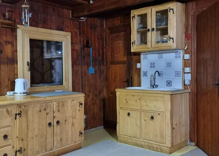 Koca Pastirica - Velika Planina Chalet Stahovica